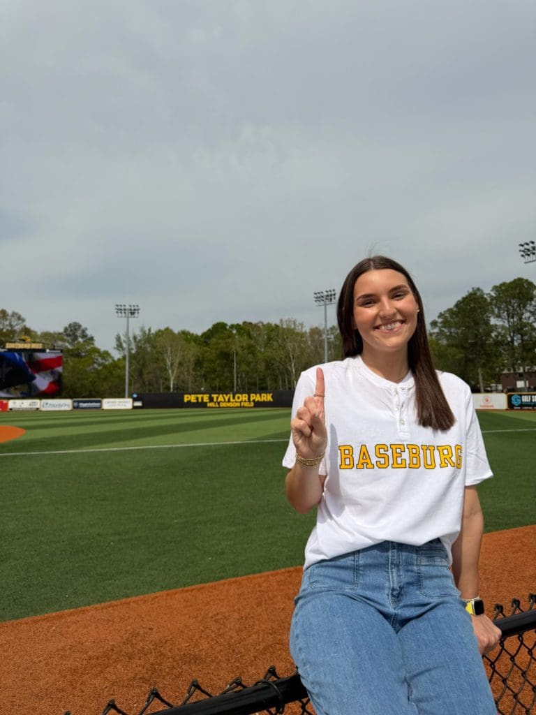 BASEBURG 3-Button Henley